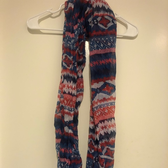 Infinity scarf - Picture 2 of 2